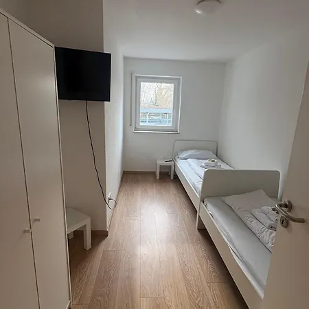 Teamhaus Mit Grosser Kueche - Platz Fuer 8 Appartamento